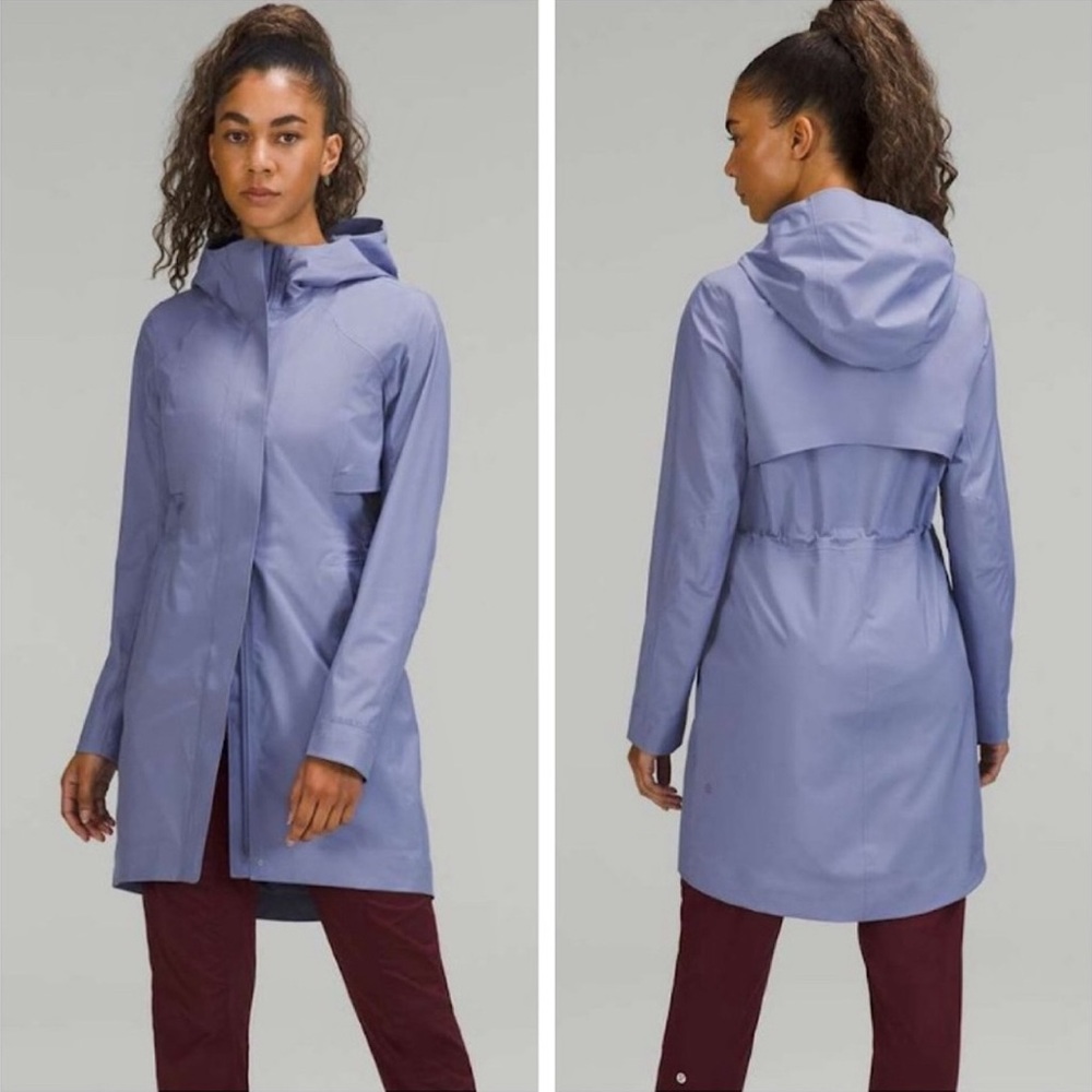 Lululemon Rain Rebel Jacket in Peri Purple sz 6